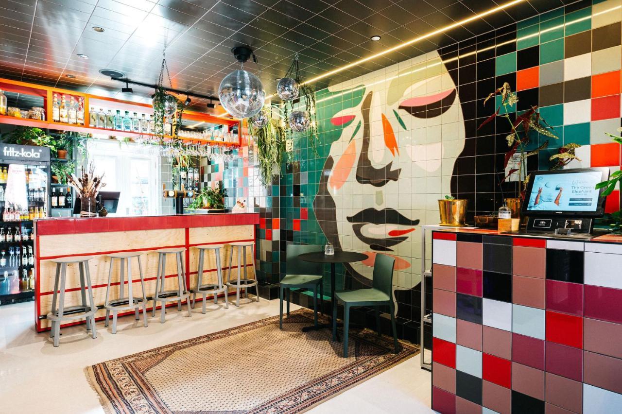The Elephant Hostel&spa Hostel *
